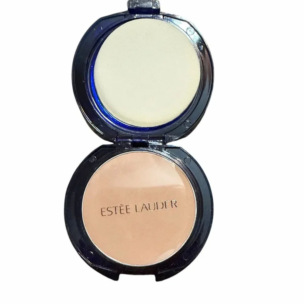 Estee Lauder Double Matte Oil-Control Pressed Powder Light-Medium #2 .17oz MINI